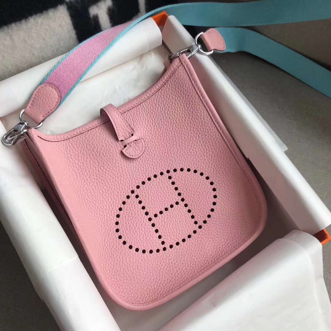 Hermes Evelyne 16 Amazone TPM Shoulder Bag In Pink Clemence Leather